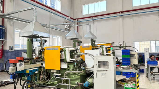 About Us - ARTISAN PLANET